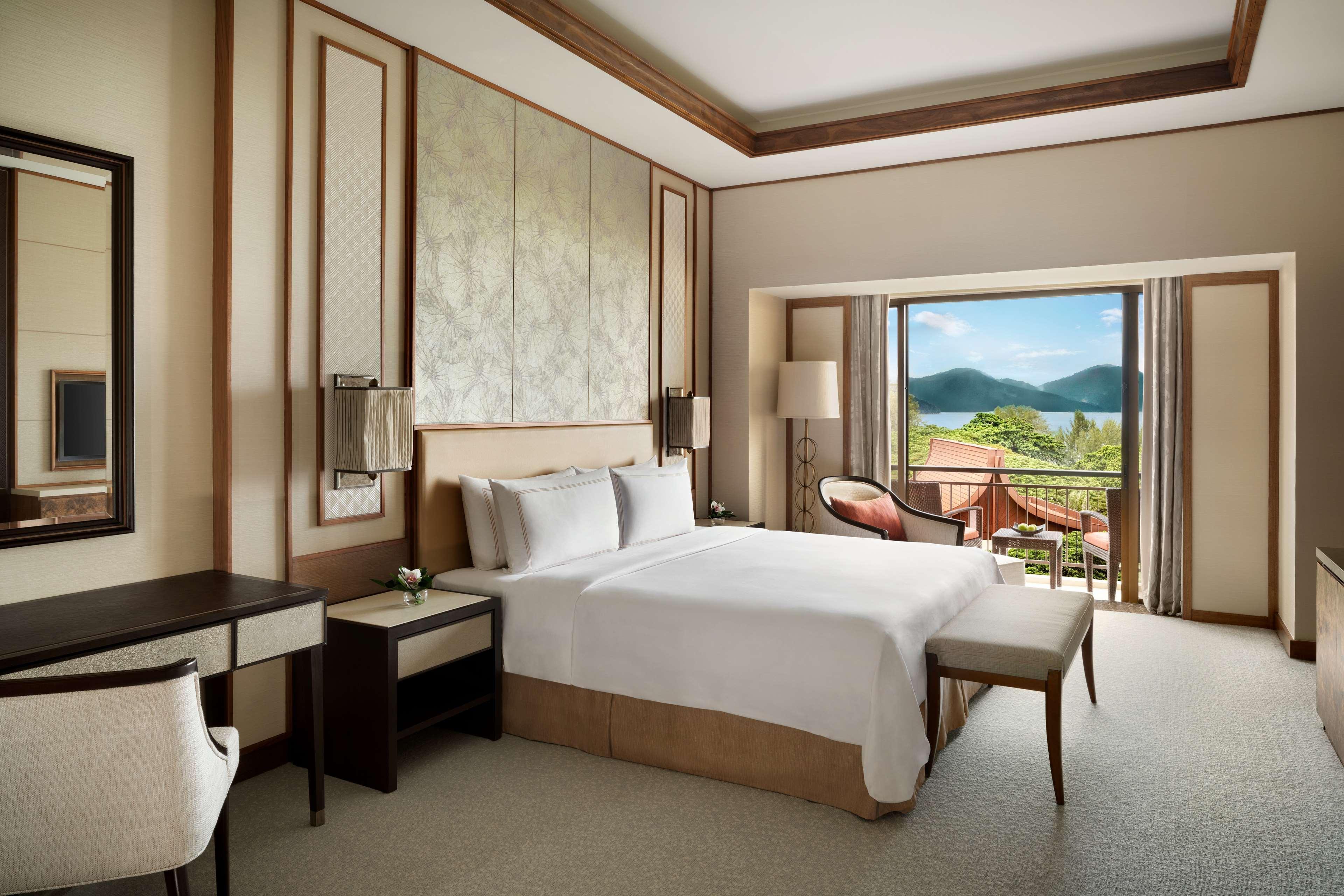 Shangri-La Rasa Sayang, Penang Бату Феринги Екстериор снимка Deluxe Ocean View Room