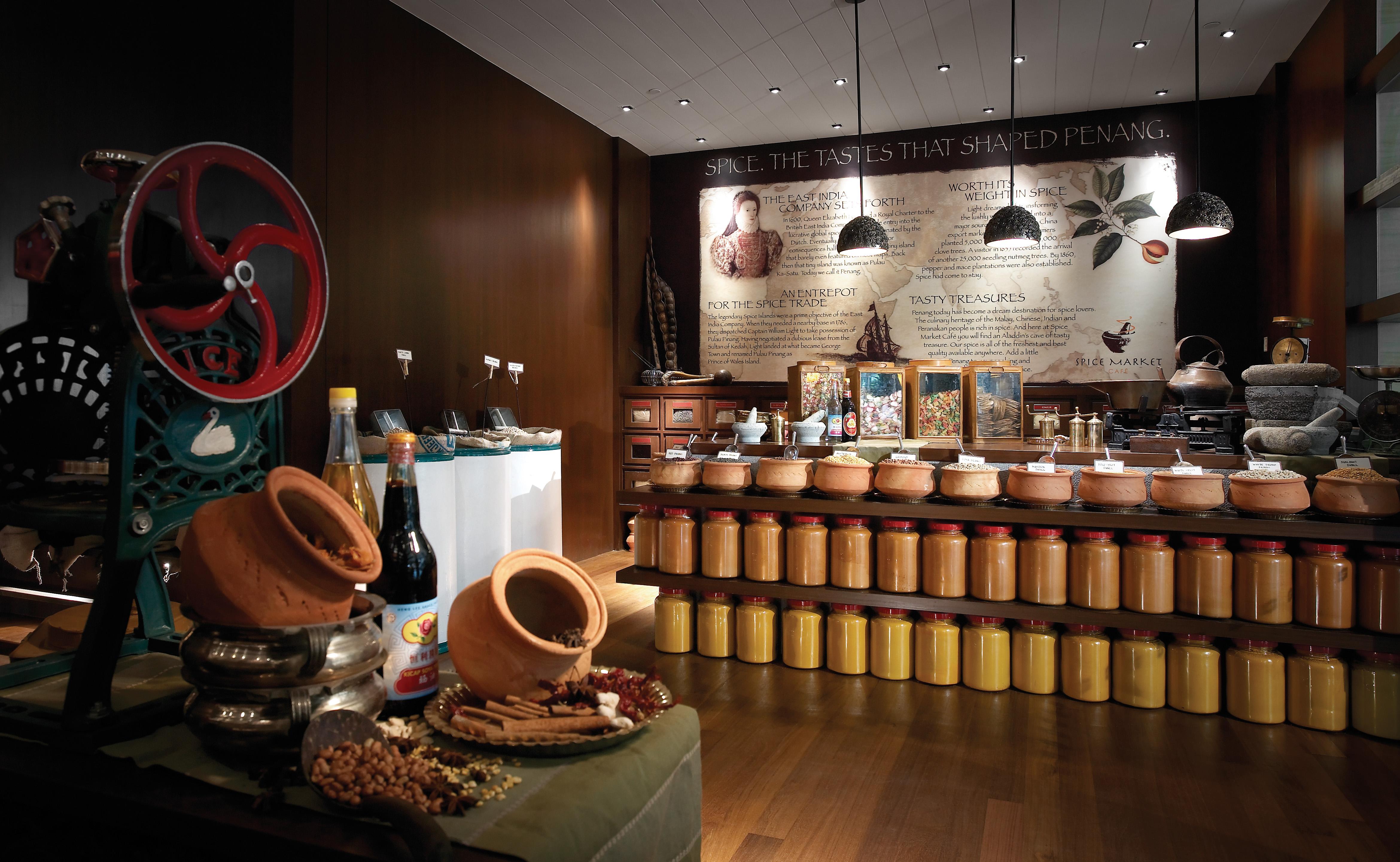 Shangri-La Rasa Sayang, Penang Бату Феринги Екстериор снимка The Spice Market at The Landmark, Hong Kong